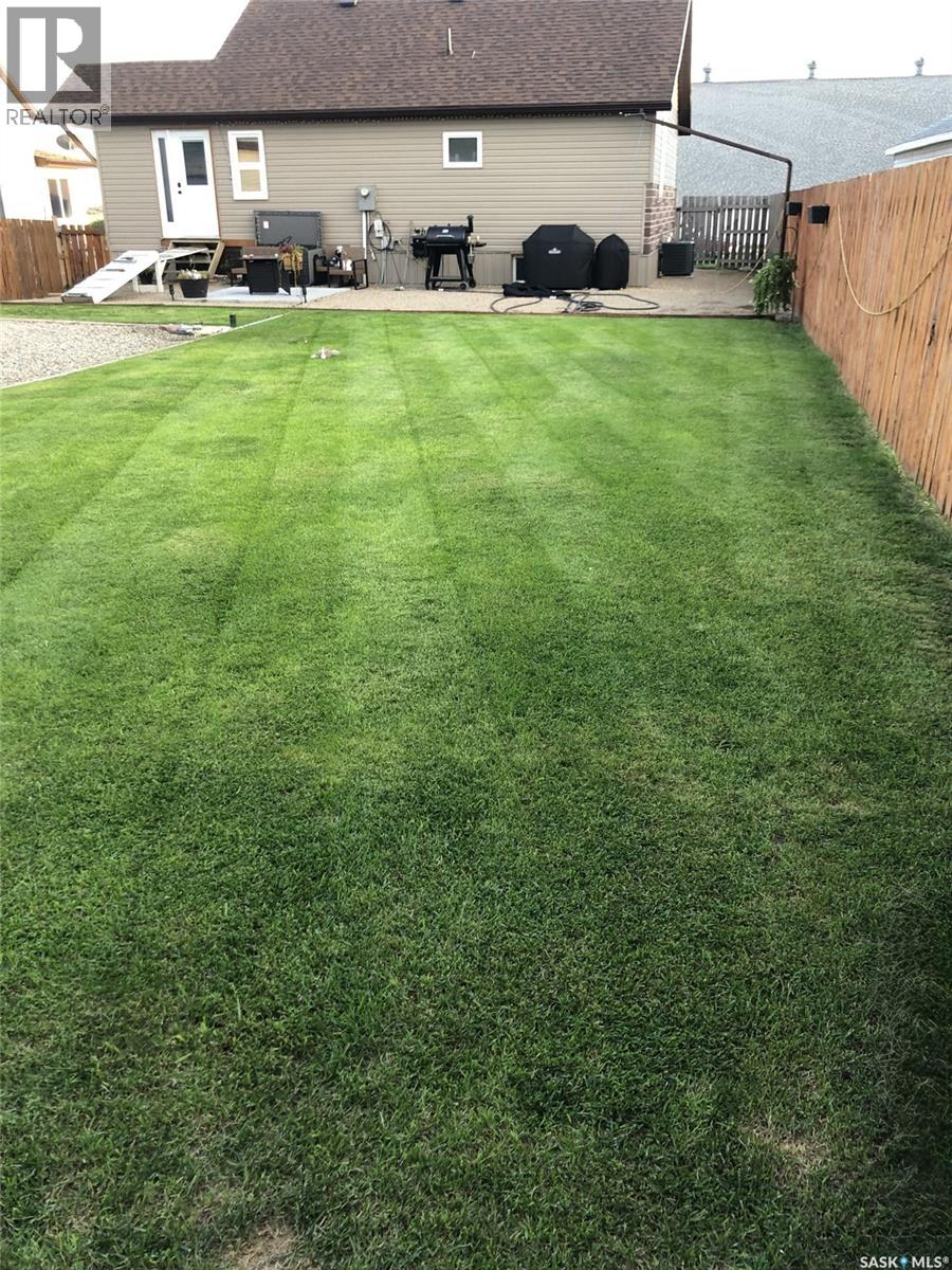 413 2nd Avenue E, Biggar, Saskatchewan  S0K 0M0 - Photo 30 - SK024444