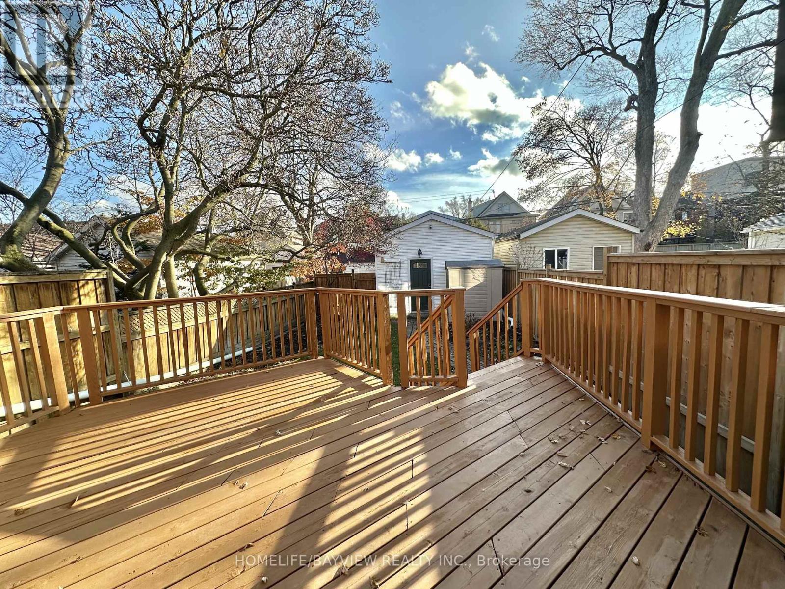 27 Cranbrooke Avenue, Toronto, Ontario  M5M 1M3 - Photo 8 - C12492368