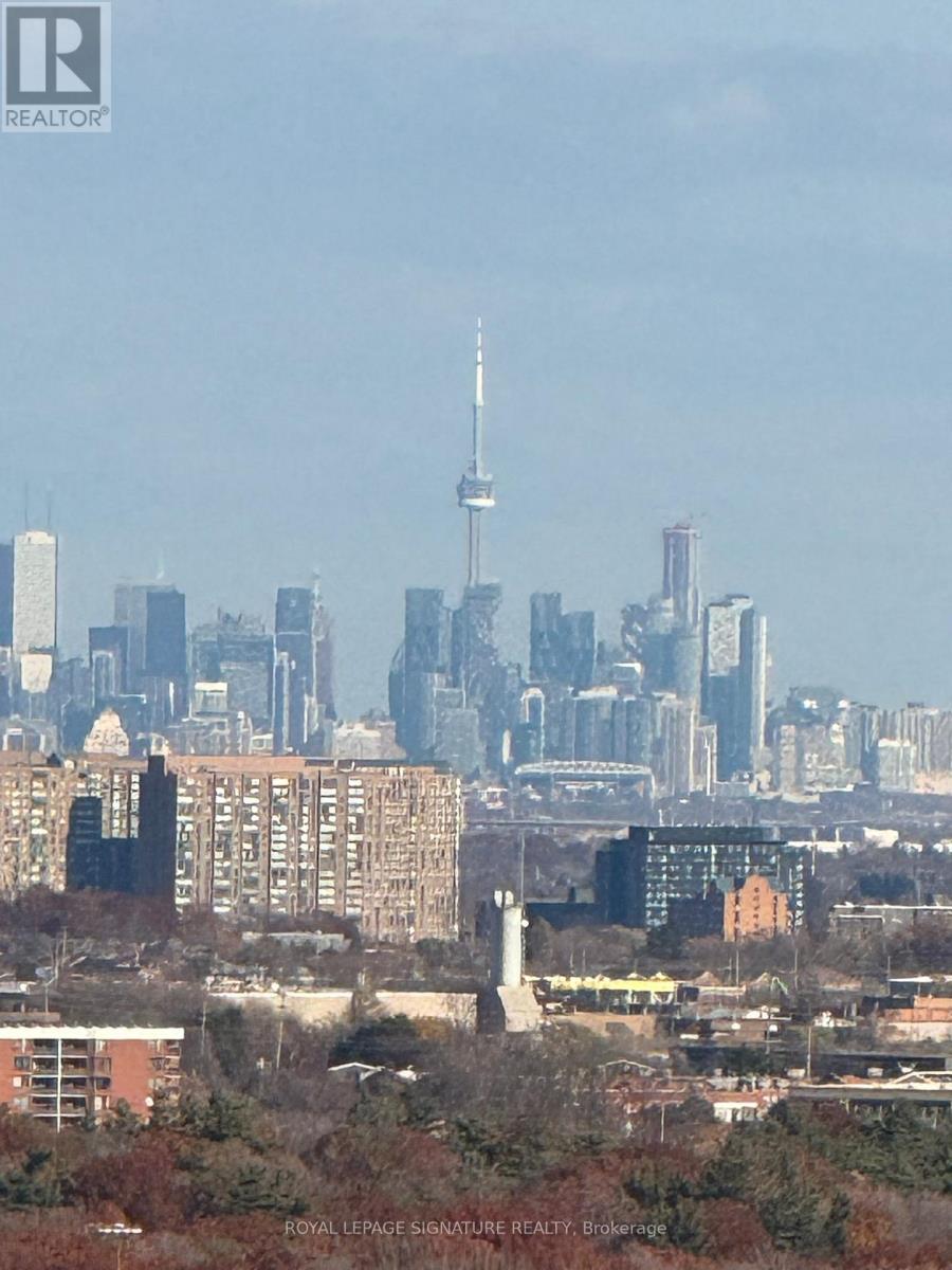 1812 - 2520 Eglinton Avenue W, Mississauga, Ontario  L5M 0Y4 - Photo 19 - W12566134