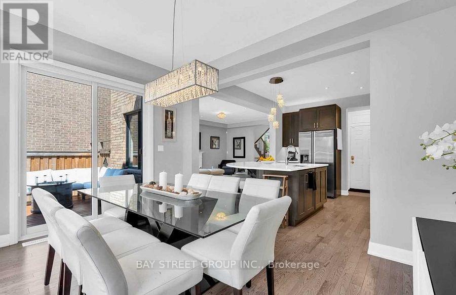 103 Beaveridge Avenue, Oakville, Ontario  L6H 0M6 - Photo 14 - W12567984