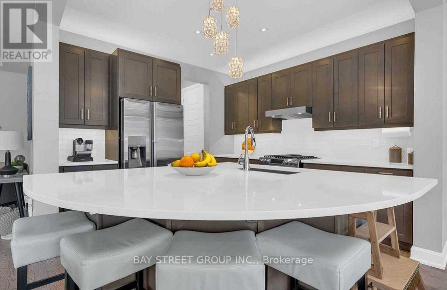 103 Beaveridge Avenue, Oakville, Ontario  L6H 0M6 - Photo 19 - W12567984