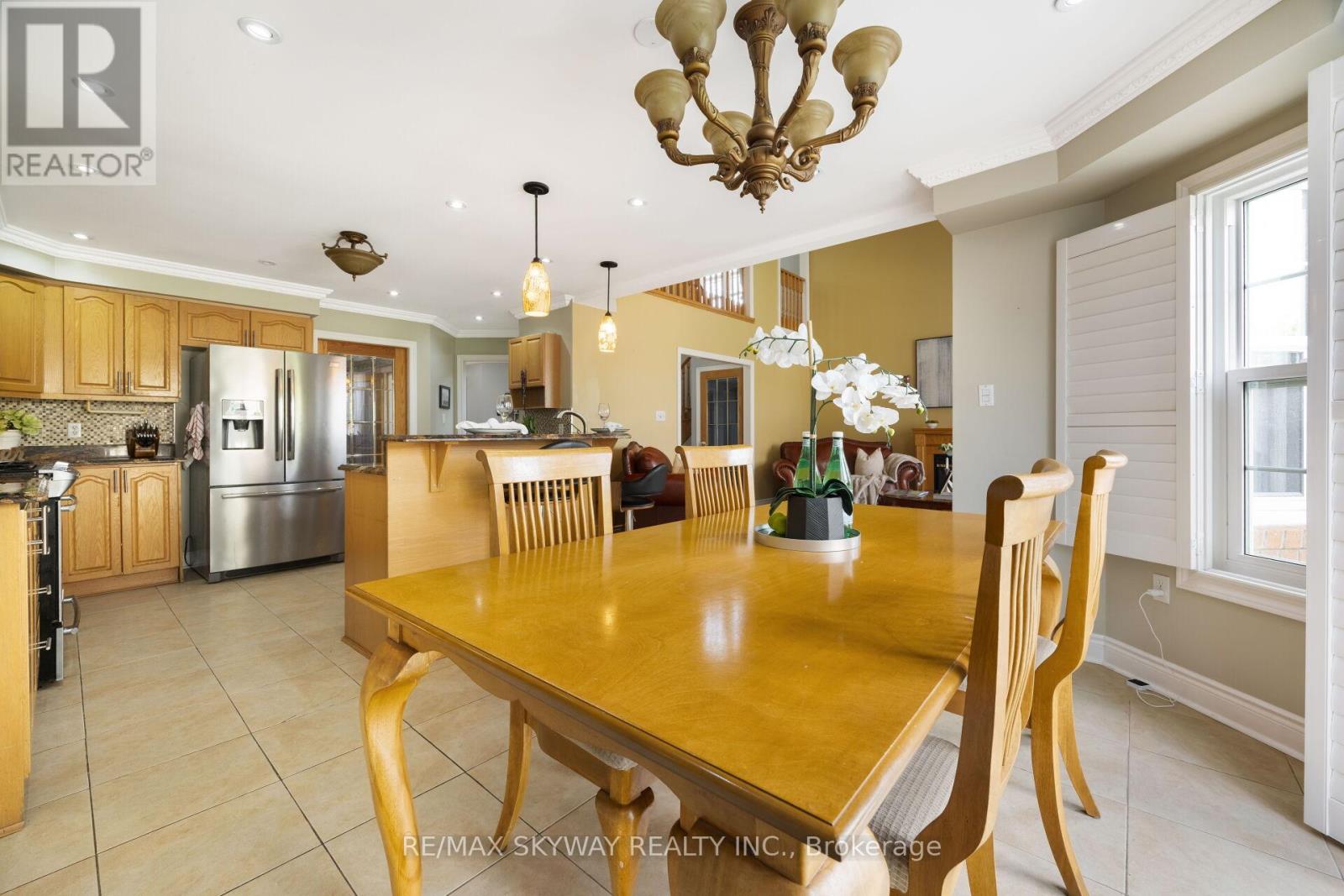 57 Banington Crescent, Brampton, Ontario  L7A 1G3 - Photo 14 - W12568016