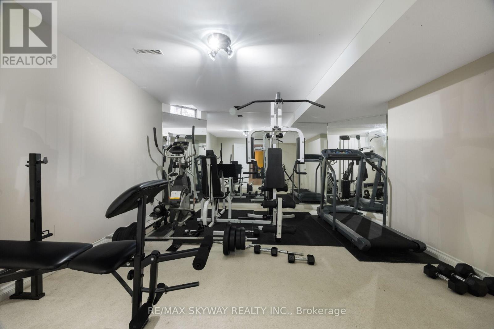 57 Banington Crescent, Brampton, Ontario  L7A 1G3 - Photo 36 - W12568016