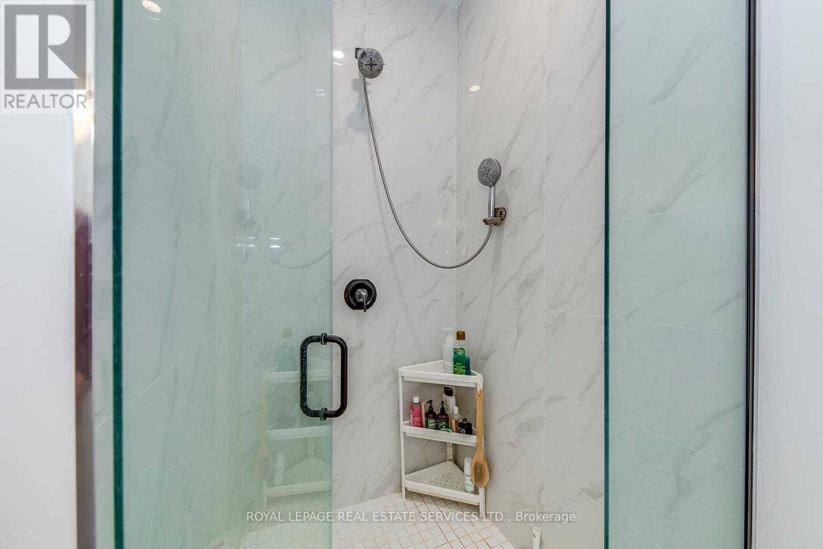 3 Santa Barbara Lane Road N, Halton Hills, Ontario  L7G 3P9 - Photo 20 - W12568048