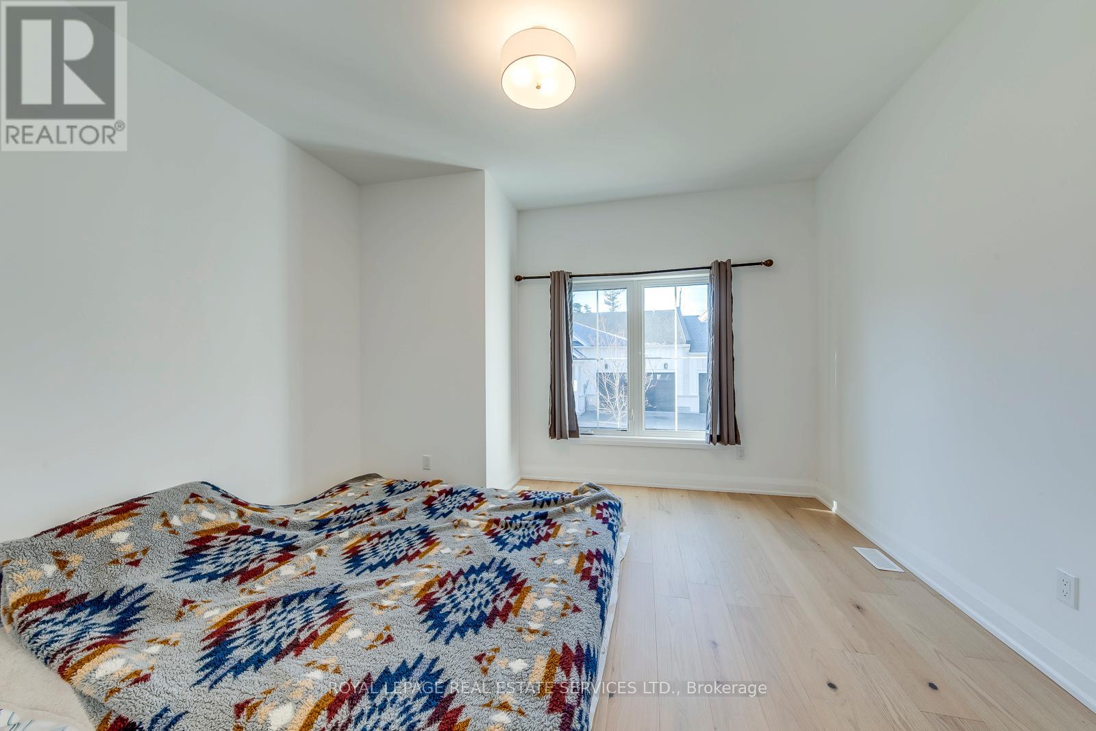 3 Santa Barbara Lane Road N, Halton Hills, Ontario  L7G 3P9 - Photo 24 - W12568048