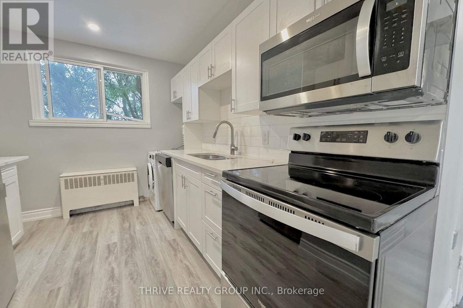 6 - 57 Wellington Road, London South, Ontario  N6C 4M7 - Photo 2 - X12353827