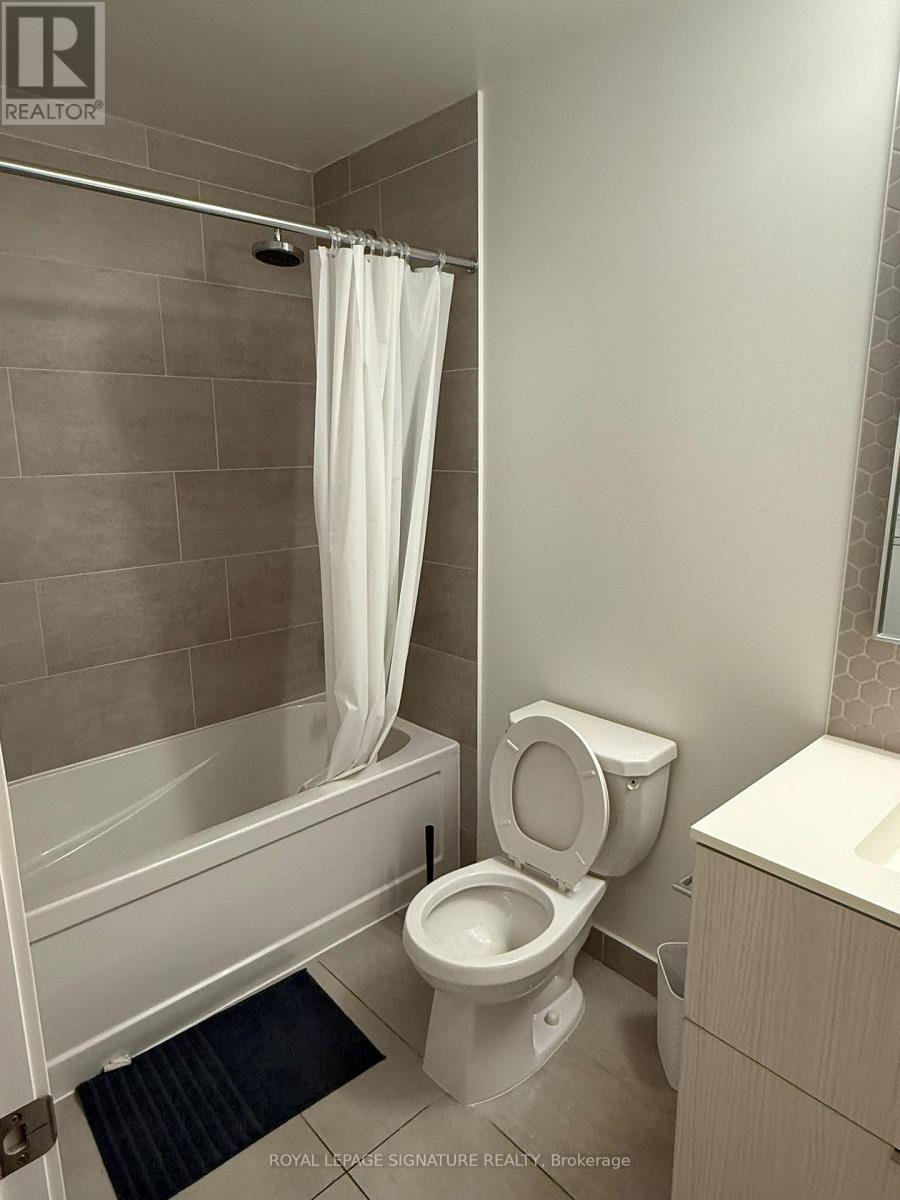 1812 - 2520 Eglinton Avenue W, Mississauga, Ontario  L5M 0Y4 - Photo 5 - W12566134