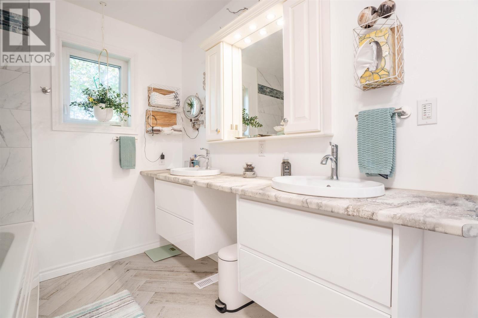 536 Morrison Ave, Sault Ste. Marie, Ontario  P6B 6L4 - Photo 26 - SM253116