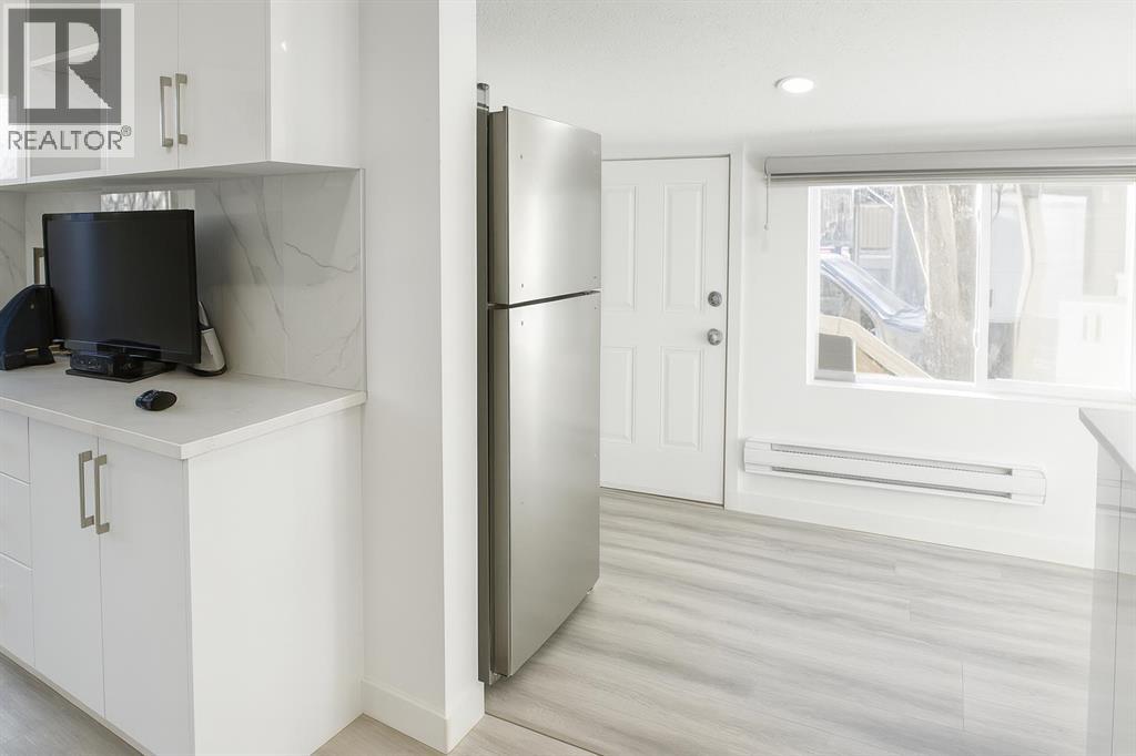 111 25 Avenue Nw, Calgary, Alberta  T2M 2A4 - Photo 8 - A2261888