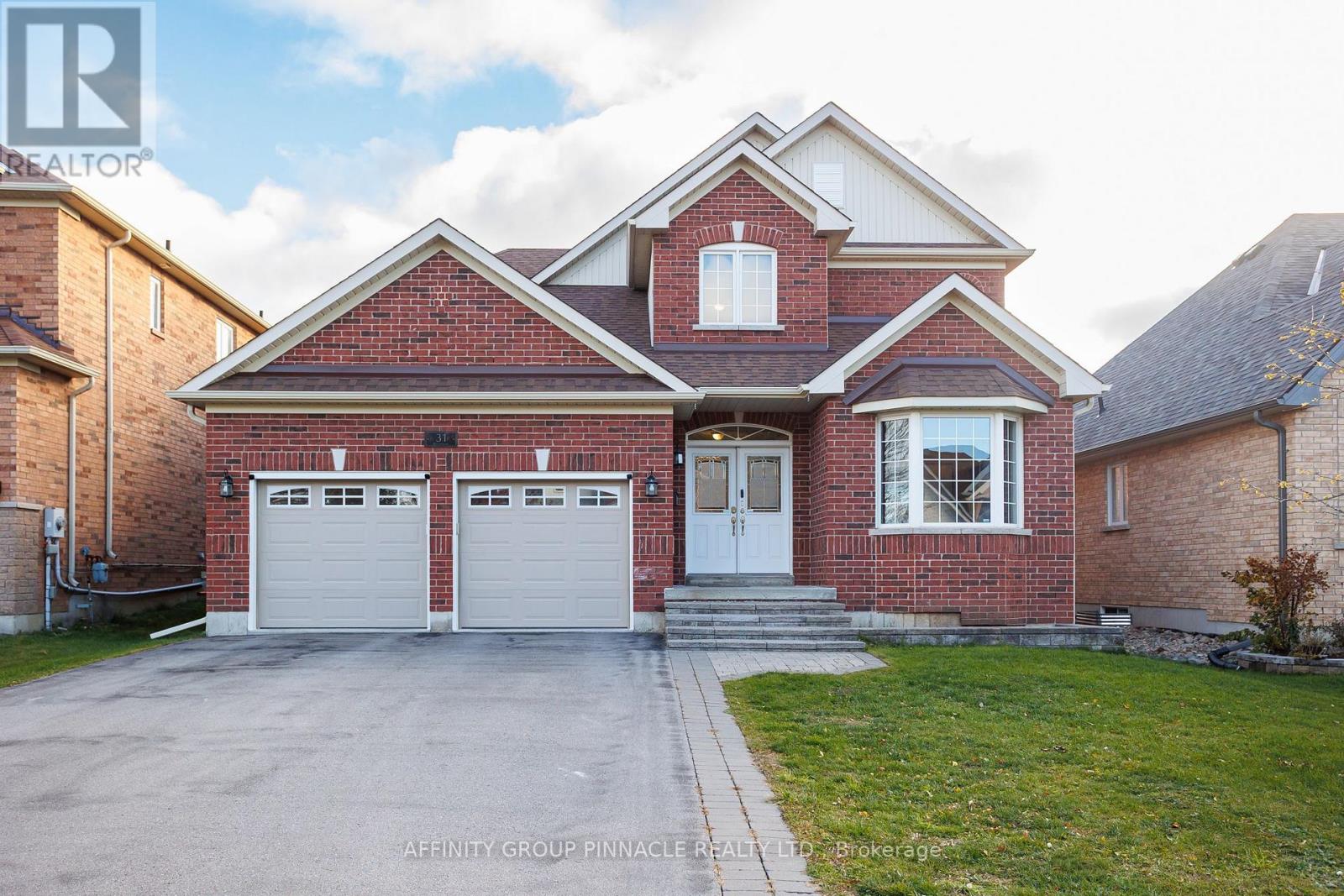 31 Ellis Crescent, Kawartha Lakes, Ontario  K9V 0A5 - Photo 1 - X12568208