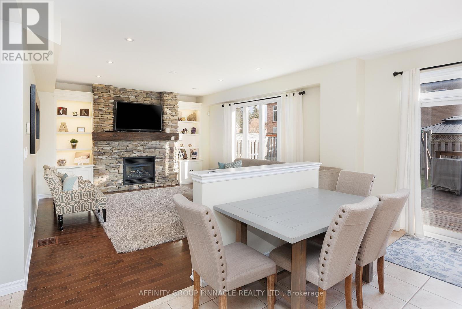 31 Ellis Crescent, Kawartha Lakes, Ontario  K9V 0A5 - Photo 19 - X12568208