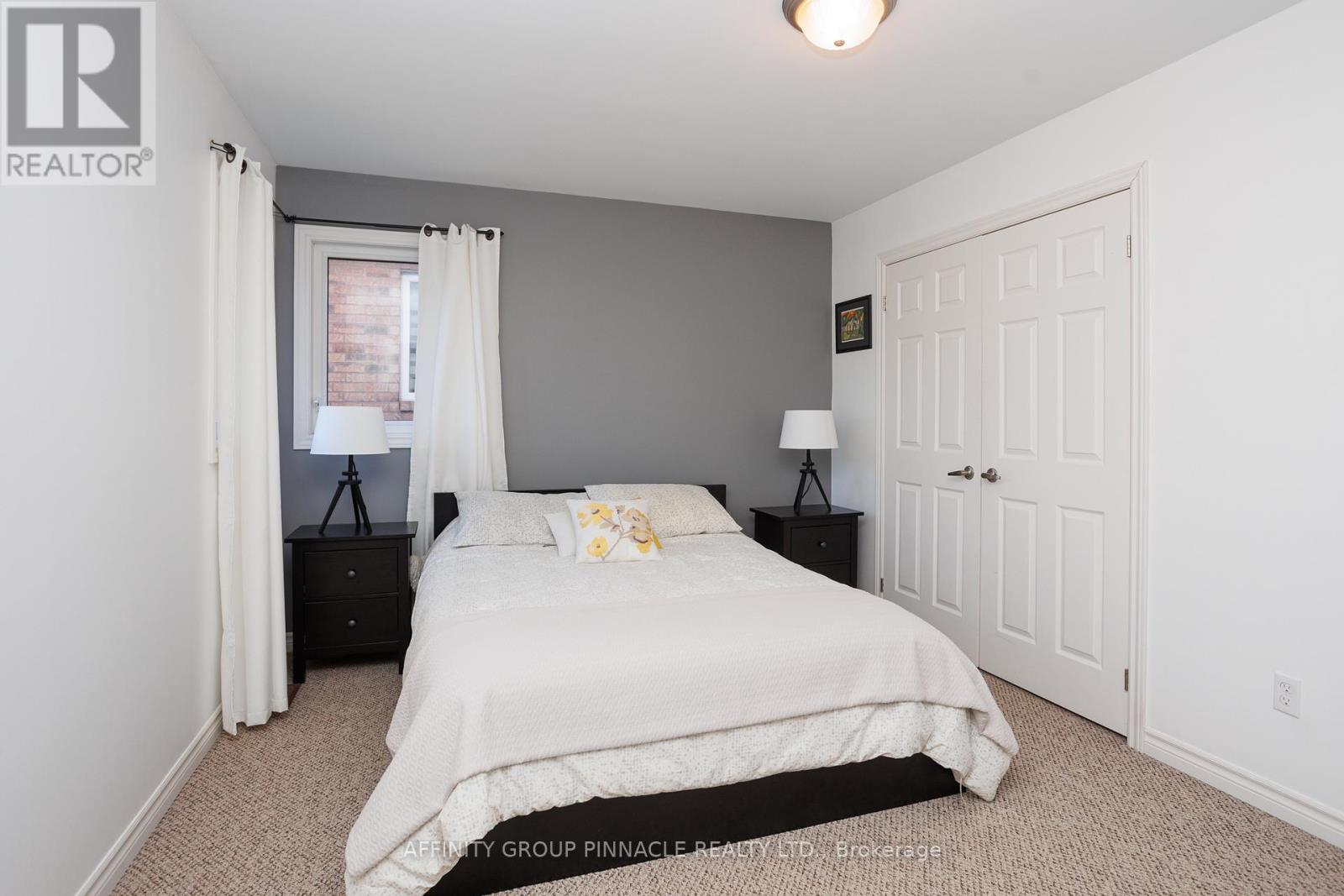 31 Ellis Crescent, Kawartha Lakes, Ontario  K9V 0A5 - Photo 36 - X12568208