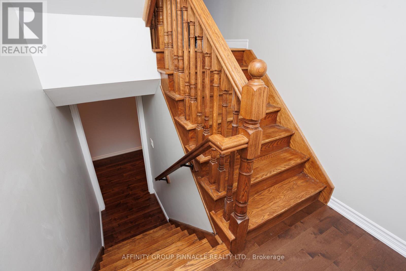 31 Ellis Crescent, Kawartha Lakes, Ontario  K9V 0A5 - Photo 38 - X12568208