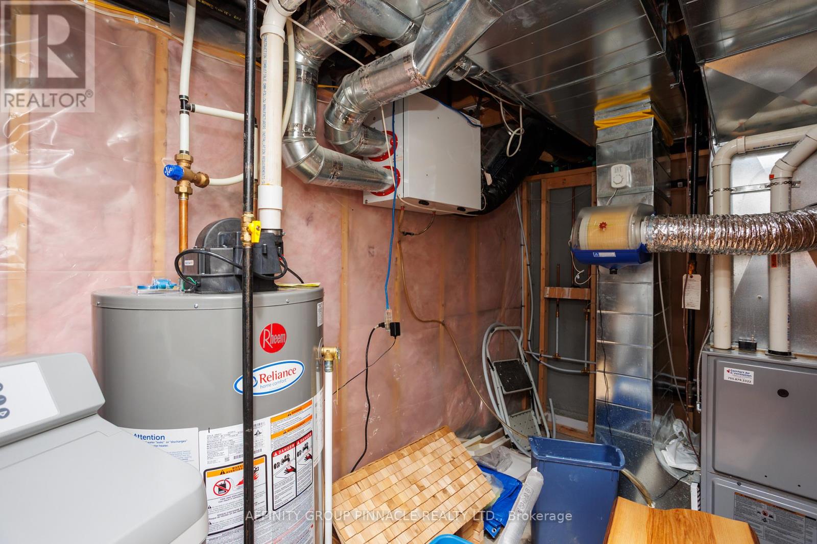 31 Ellis Crescent, Kawartha Lakes, Ontario  K9V 0A5 - Photo 43 - X12568208