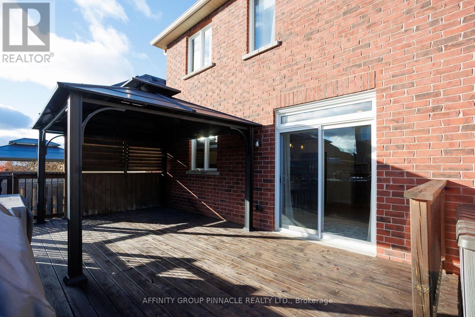 31 Ellis Crescent, Kawartha Lakes, Ontario  K9V 0A5 - Photo 45 - X12568208