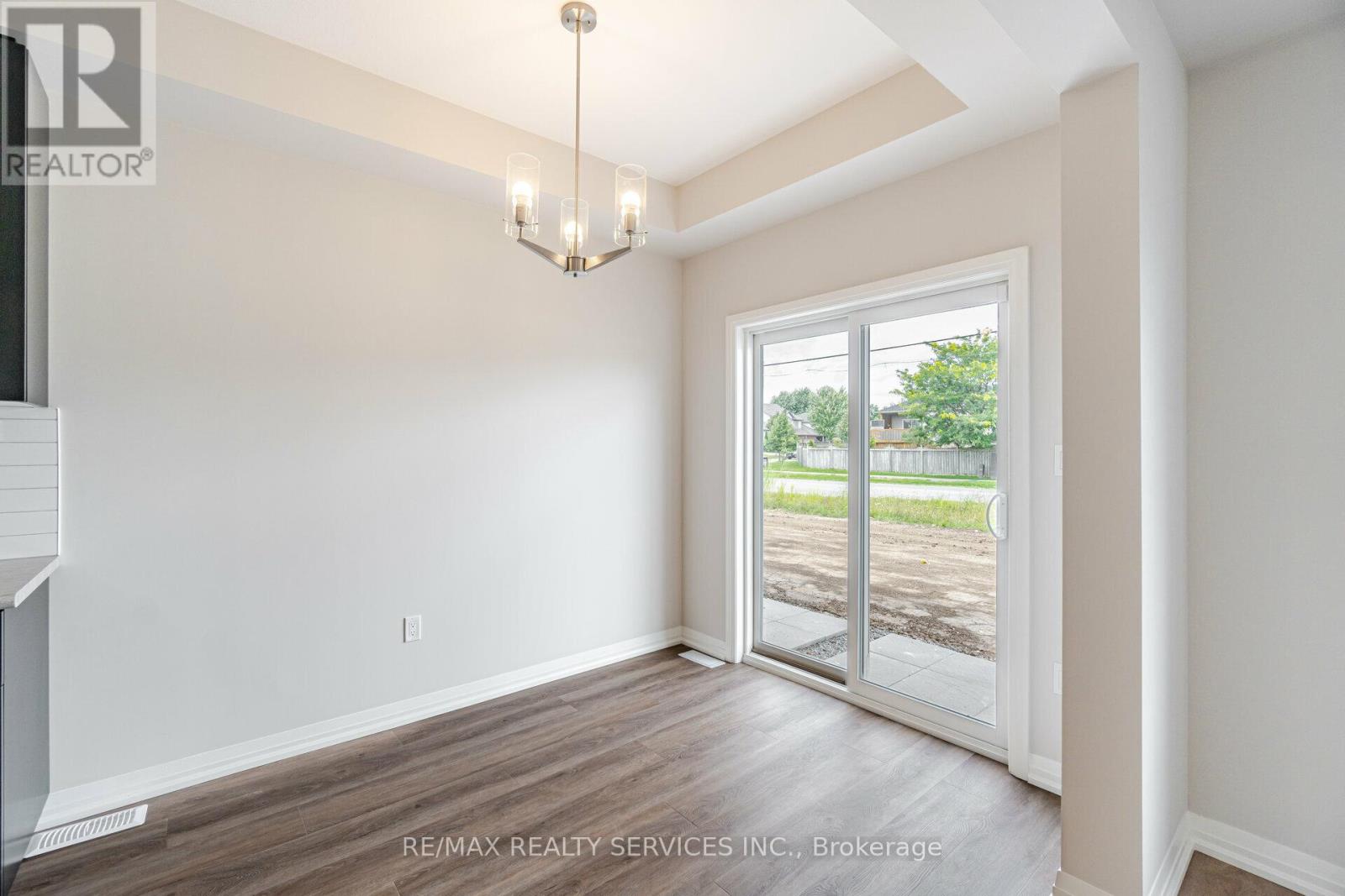 7310 Marvel Drive, Niagara Falls, Ontario  L2H 3V5 - Photo 10 - X12567980