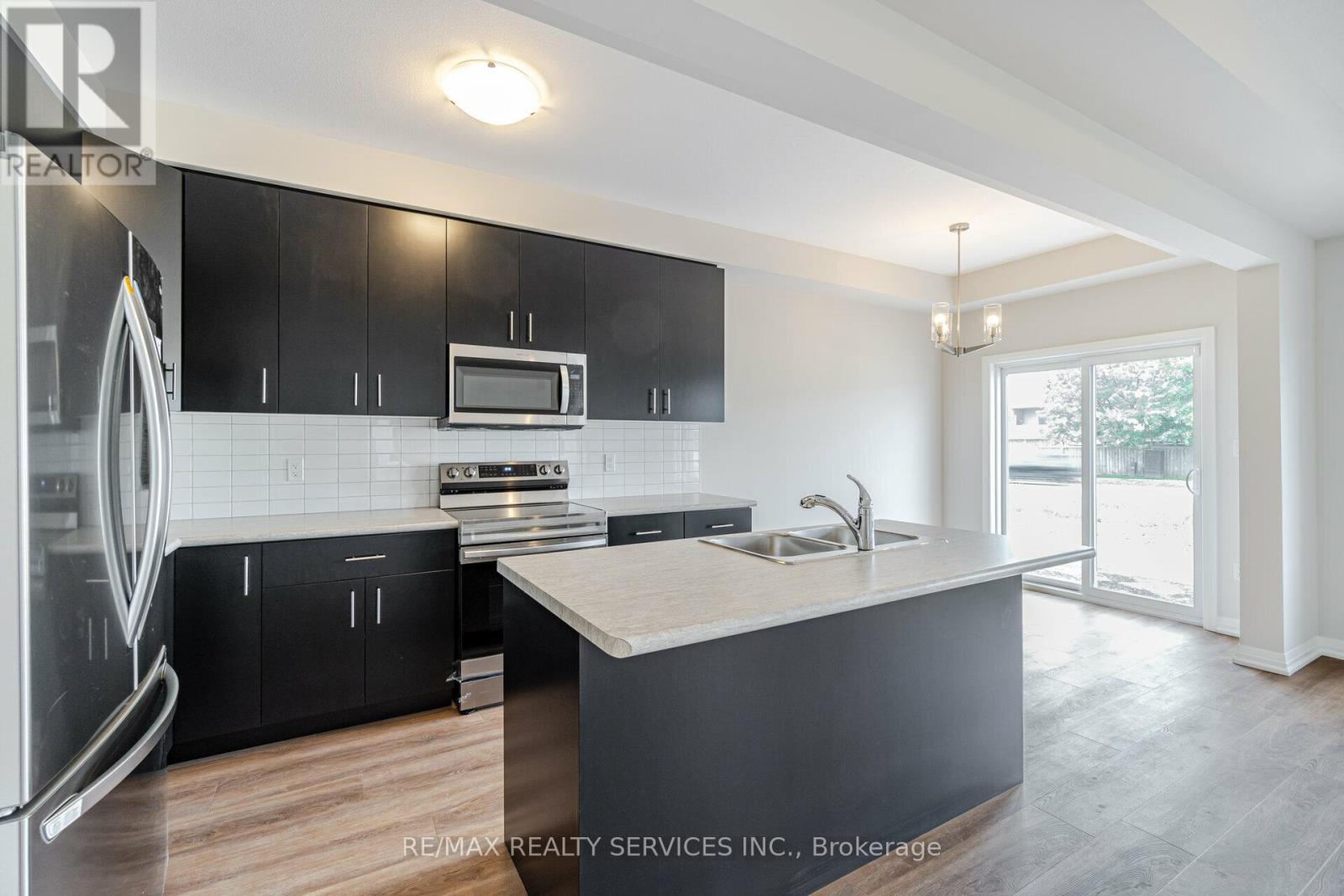 7310 Marvel Drive, Niagara Falls, Ontario  L2H 3V5 - Photo 14 - X12567980