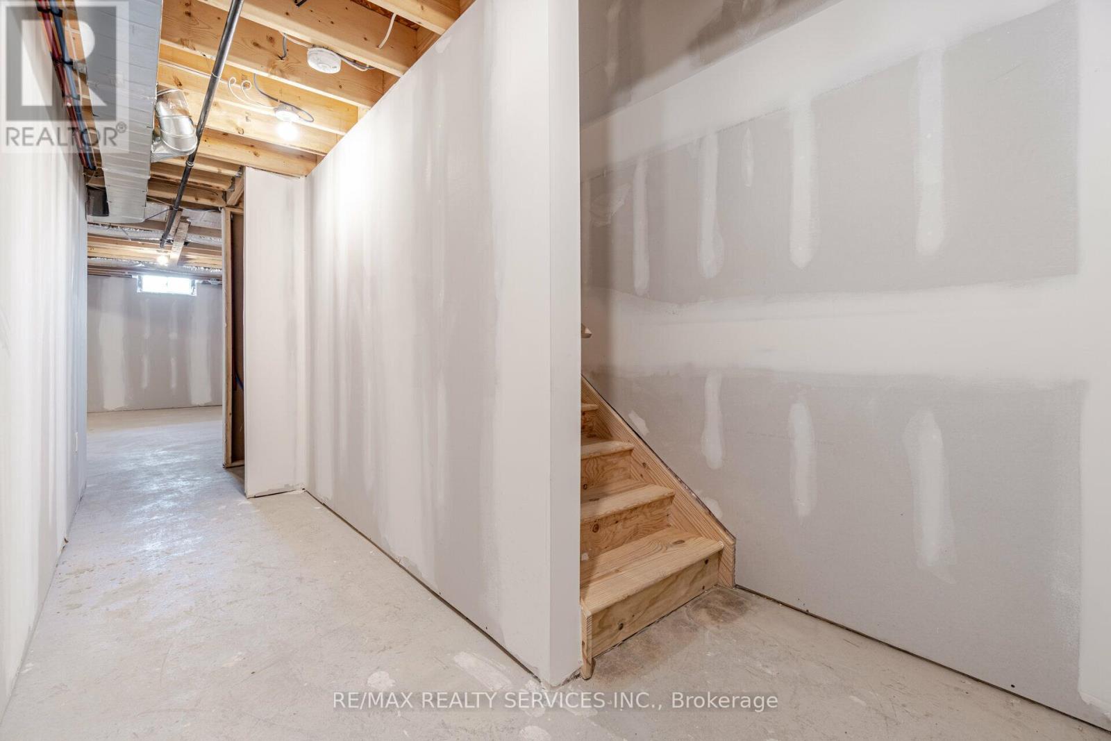 7310 Marvel Drive, Niagara Falls, Ontario  L2H 3V5 - Photo 30 - X12567980