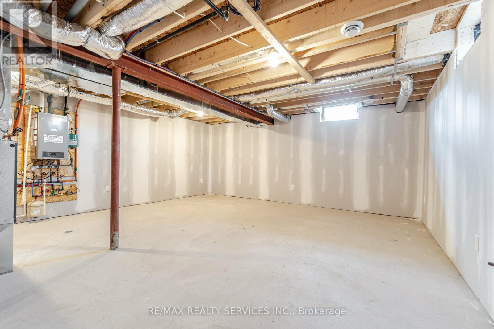 7310 Marvel Drive, Niagara Falls, Ontario  L2H 3V5 - Photo 31 - X12567980