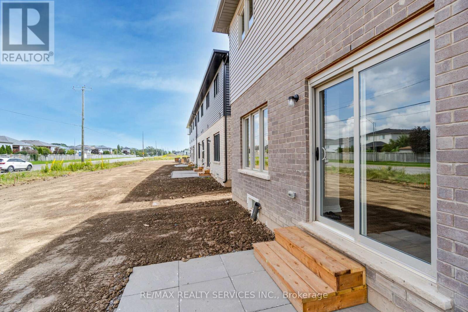 7310 Marvel Drive, Niagara Falls, Ontario  L2H 3V5 - Photo 33 - X12567980