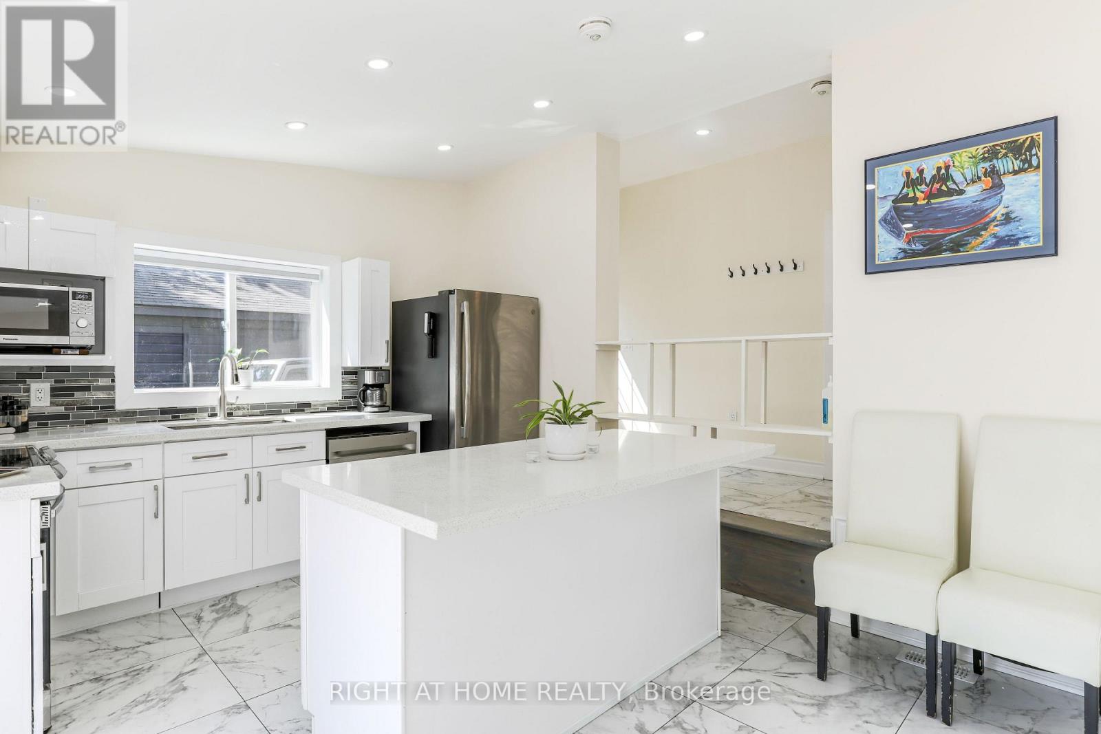 21 Shirley Anne Drive S, Kawartha Lakes, Ontario  K0M 2C0 - Photo 21 - X12568008