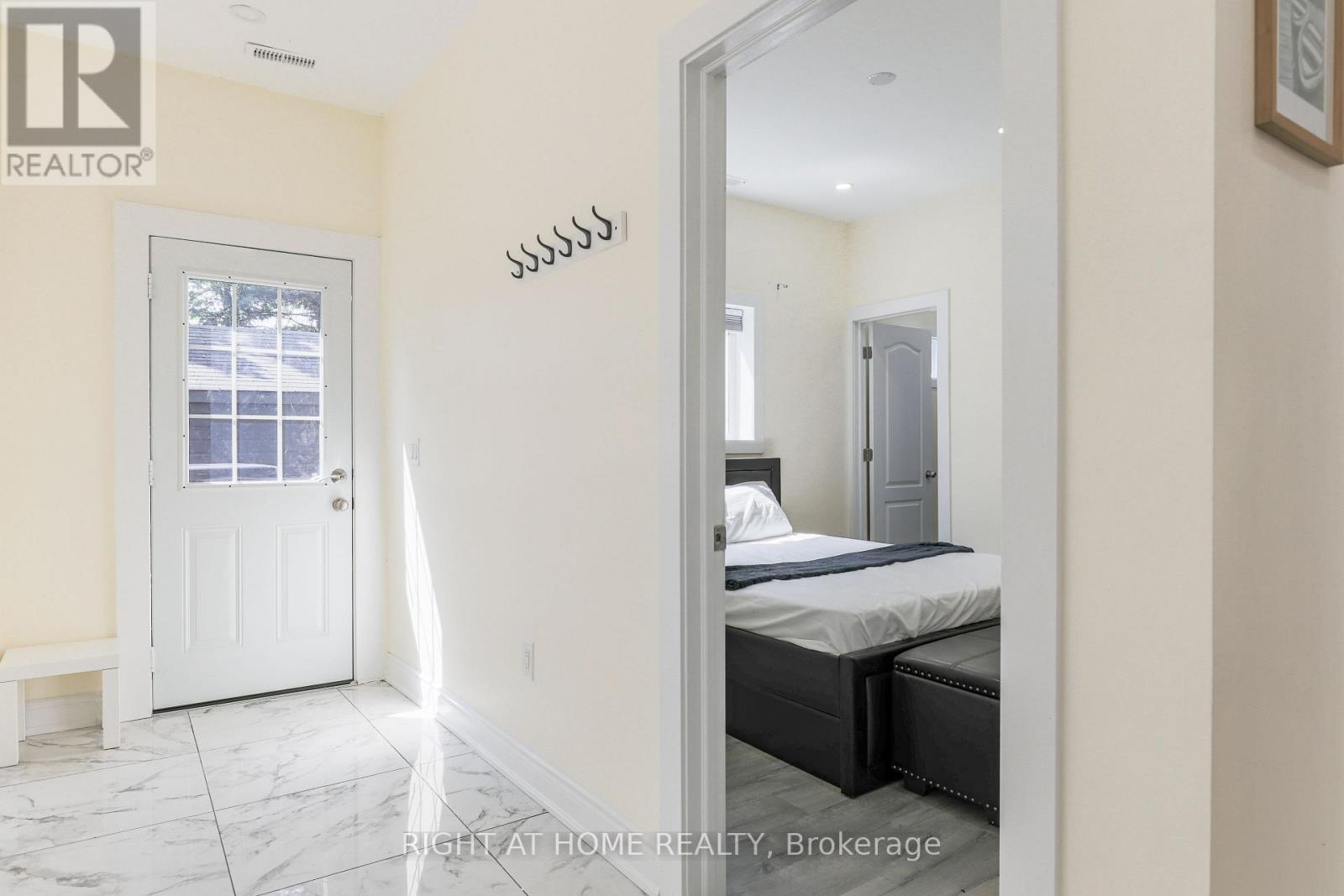 21 Shirley Anne Drive S, Kawartha Lakes, Ontario  K0M 2C0 - Photo 8 - X12568008