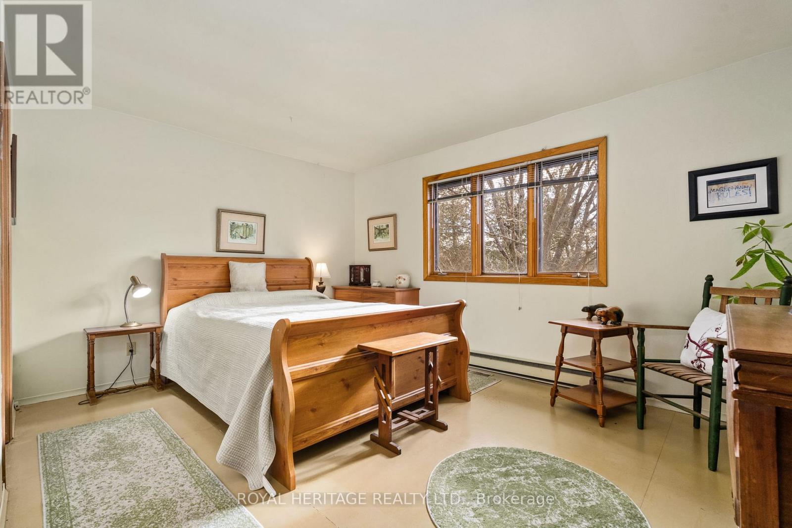 286 Holden Road, Magnetawan, Ontario  P0A 1C0 - Photo 20 - X12568052