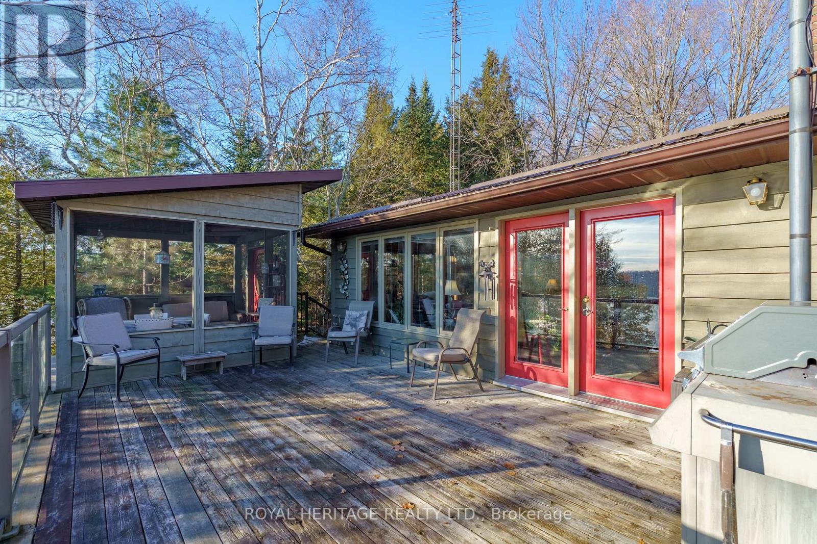 286 Holden Road, Magnetawan, Ontario  P0A 1C0 - Photo 31 - X12568052