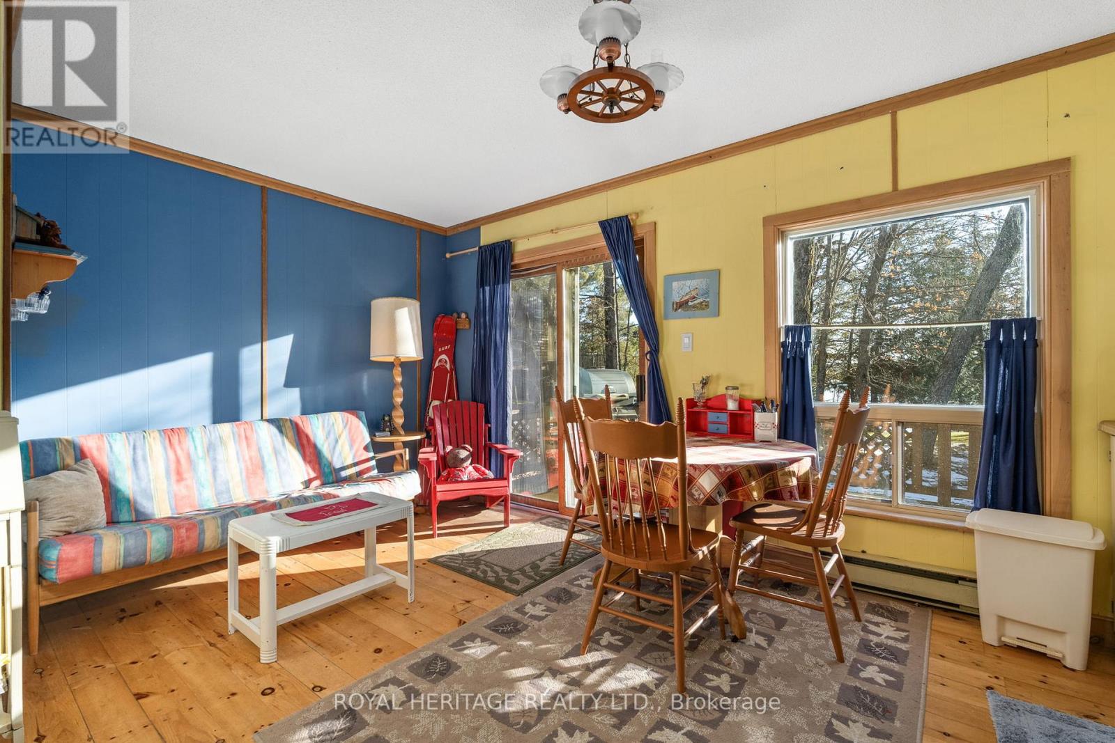 286 Holden Road, Magnetawan, Ontario  P0A 1C0 - Photo 34 - X12568052