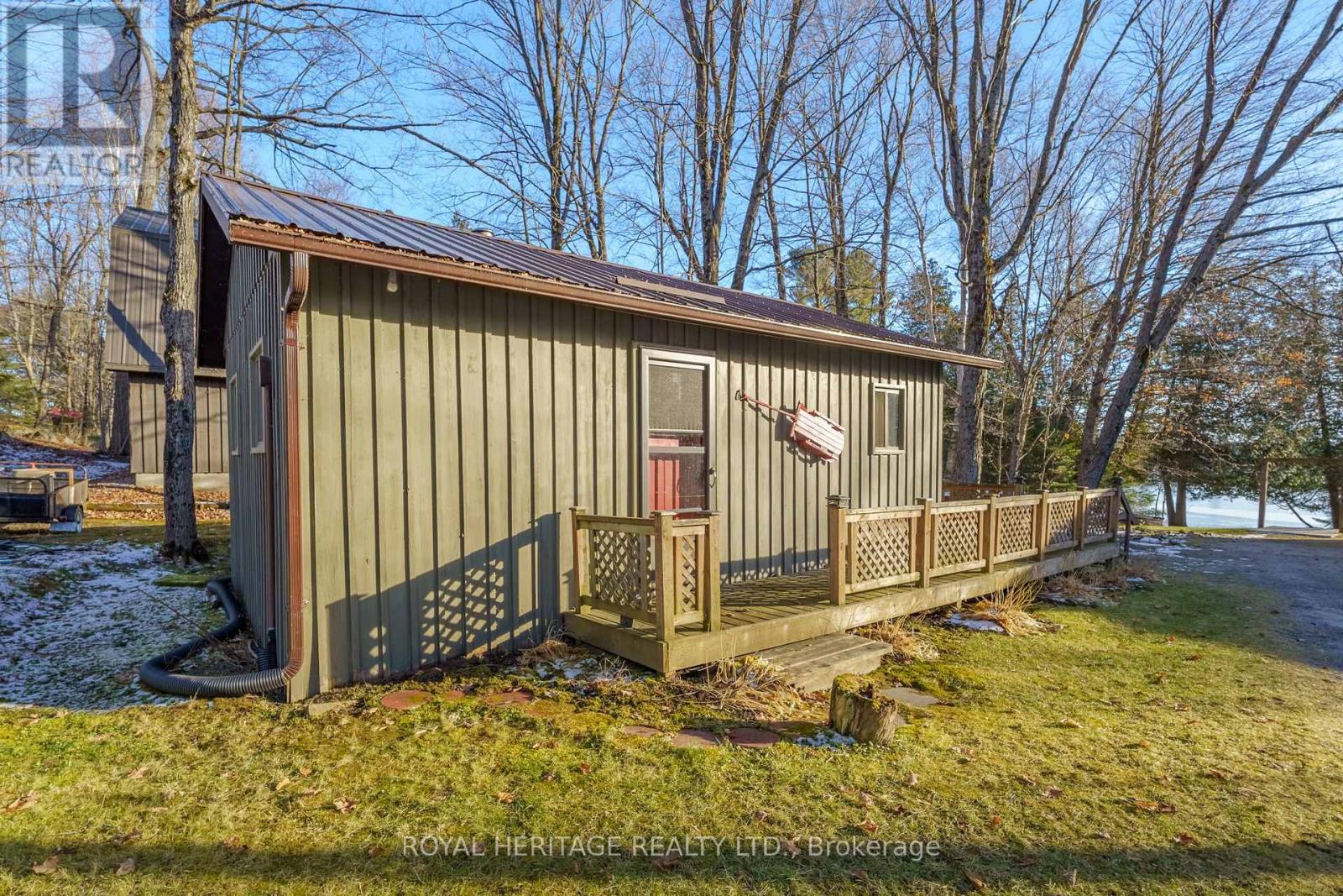 286 Holden Road, Magnetawan, Ontario  P0A 1C0 - Photo 38 - X12568052