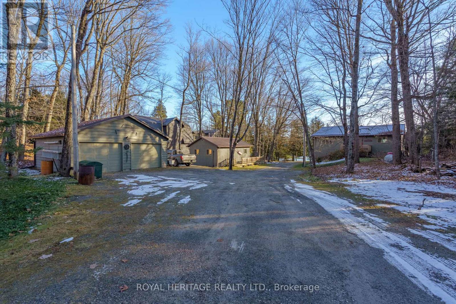 286 Holden Road, Magnetawan, Ontario  P0A 1C0 - Photo 40 - X12568052
