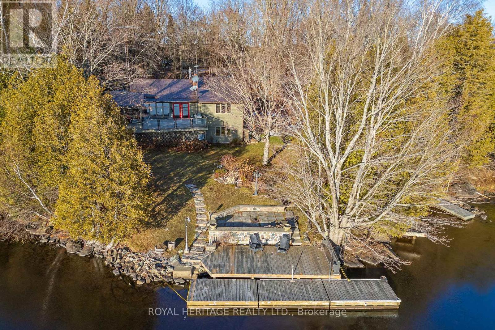 286 Holden Road, Magnetawan, Ontario  P0A 1C0 - Photo 6 - X12568052