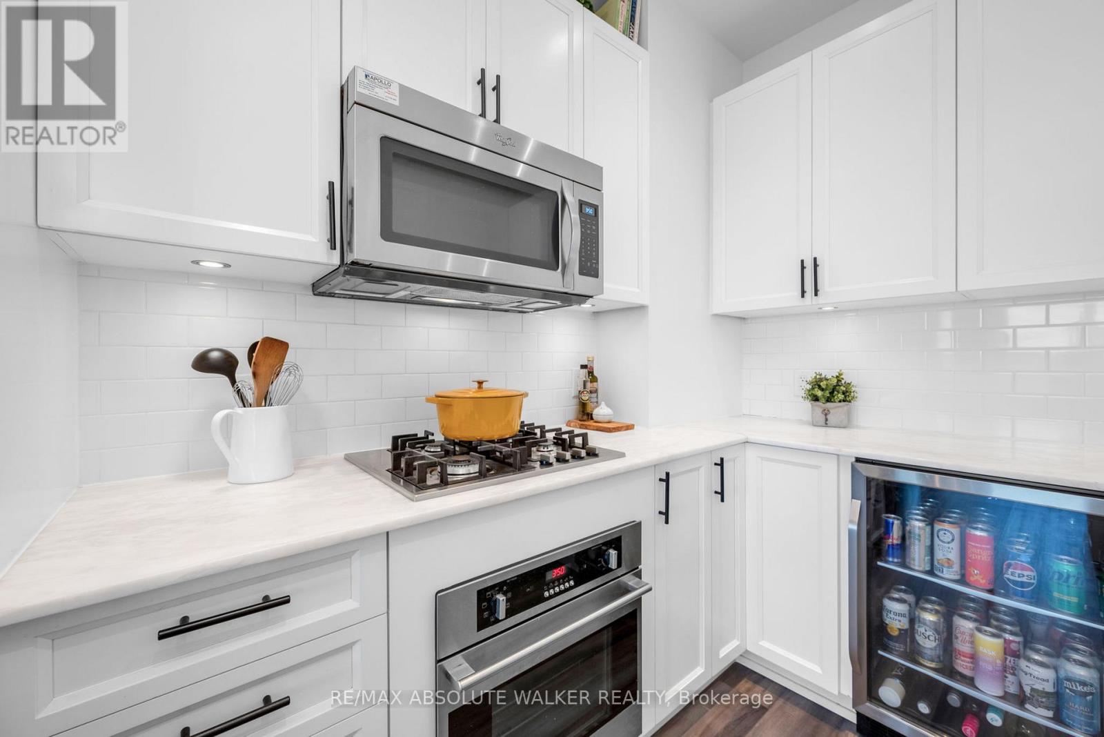 1006 - 7 Marquette Avenue, Ottawa, Ontario  K1L 8A7 - Photo 15 - X12568090