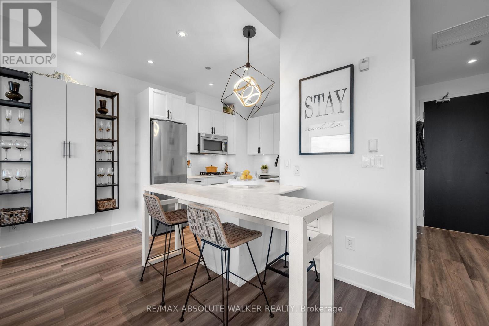 1006 - 7 Marquette Avenue, Ottawa, Ontario  K1L 8A7 - Photo 17 - X12568090