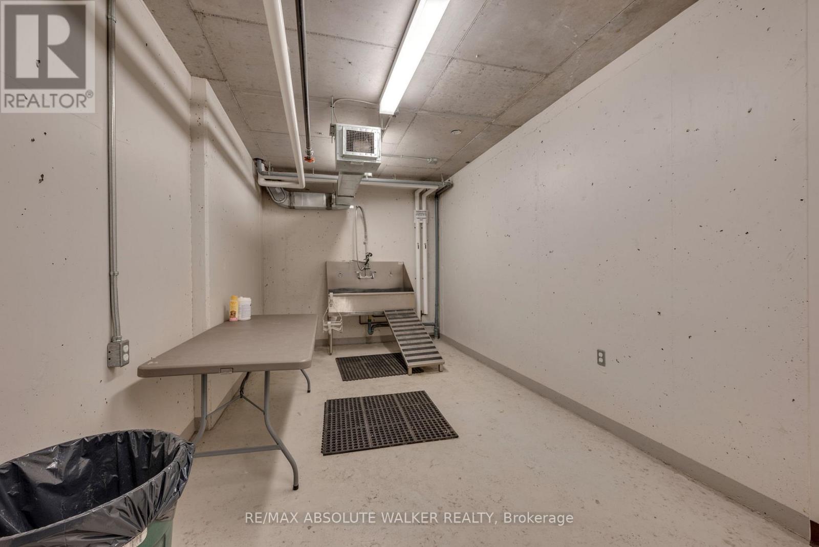 1006 - 7 Marquette Avenue, Ottawa, Ontario  K1L 8A7 - Photo 35 - X12568090