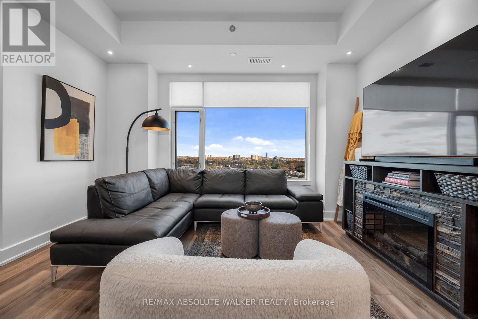 1006 - 7 Marquette Avenue, Ottawa, Ontario  K1L 8A7 - Photo 9 - X12568090