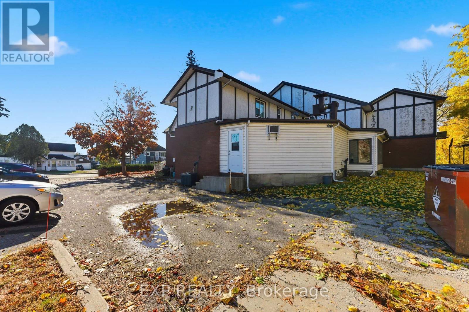 2526 Laurier Street, Clarence-Rockland, Ontario  K4K 1B1 - Photo 5 - X12568200