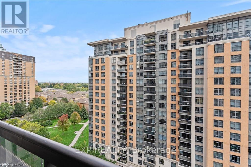 1222 - 15 Northtown Way, Toronto, Ontario  M2N 7A2 - Photo 18 - C12567956