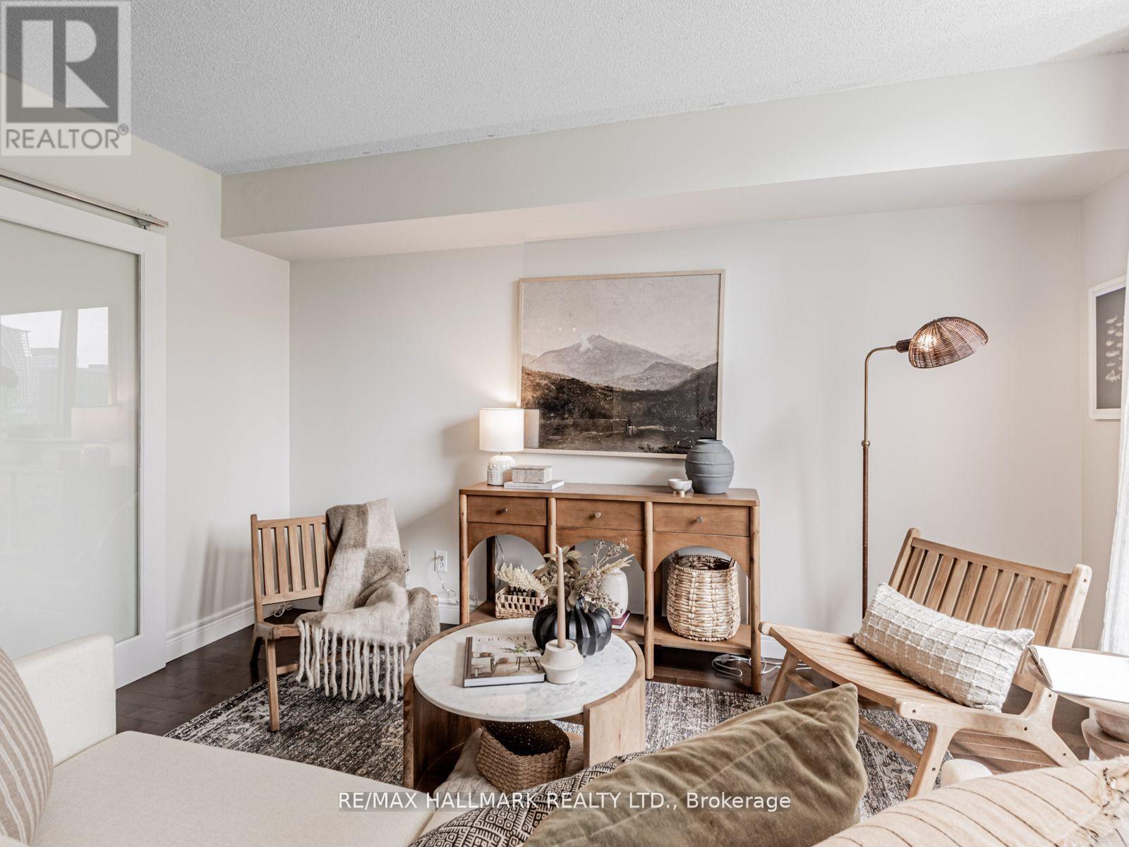 710 - 75 Dalhousie Street, Toronto, Ontario  M5B 2R9 - Photo 5 - C12450195