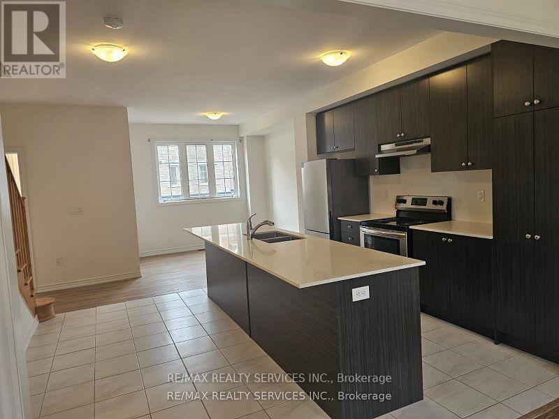 34 - 68 First Street, Orangeville, Ontario  L9W 2E4 - Photo 5 - W12567052