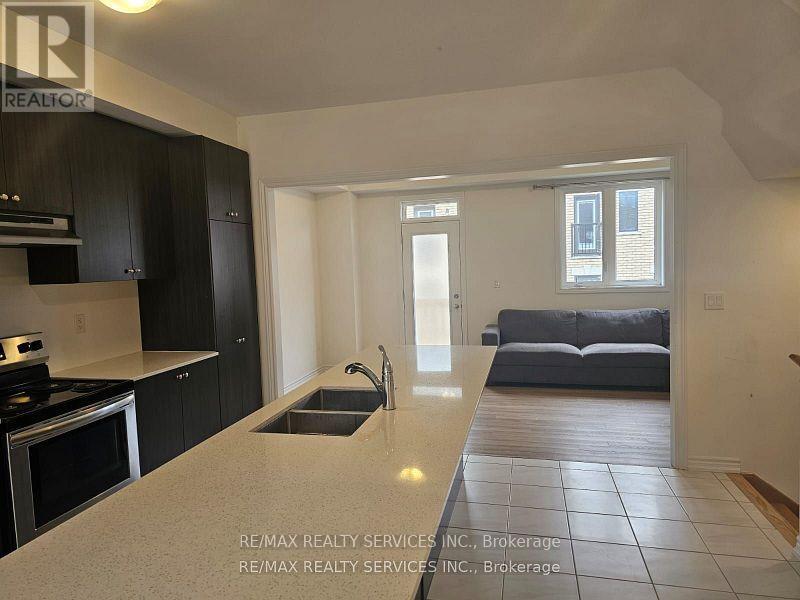 34 - 68 First Street, Orangeville, Ontario  L9W 2E4 - Photo 9 - W12567052