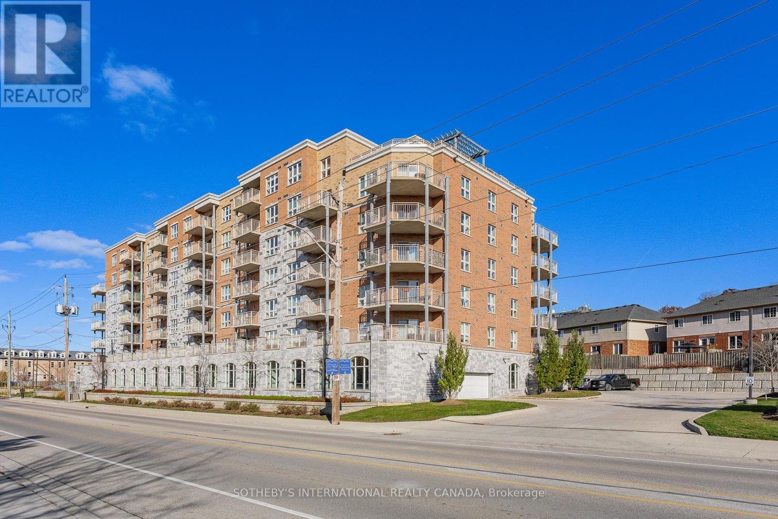 705 - 155 Water Street S, Cambridge, Ontario  N1R 3E2 - Photo 2 - X12564172