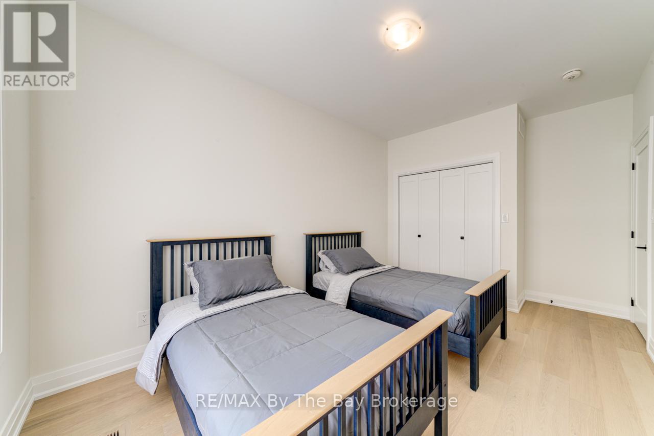 91 Summer View Avenue, Collingwood, Ontario  L9Y 3Z1 - Photo 14 - S12568192