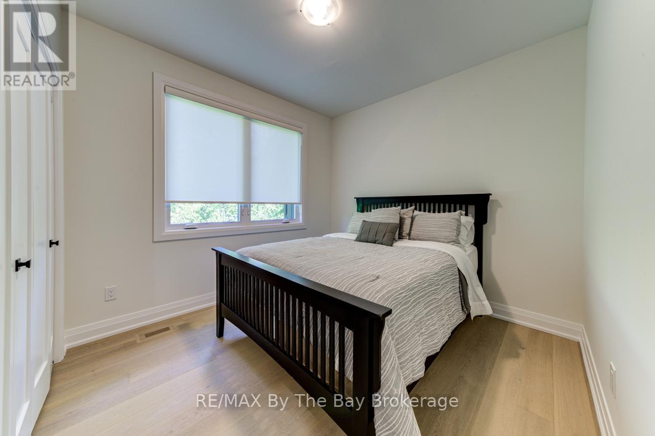 91 Summer View Avenue, Collingwood, Ontario  L9Y 3Z1 - Photo 15 - S12568192