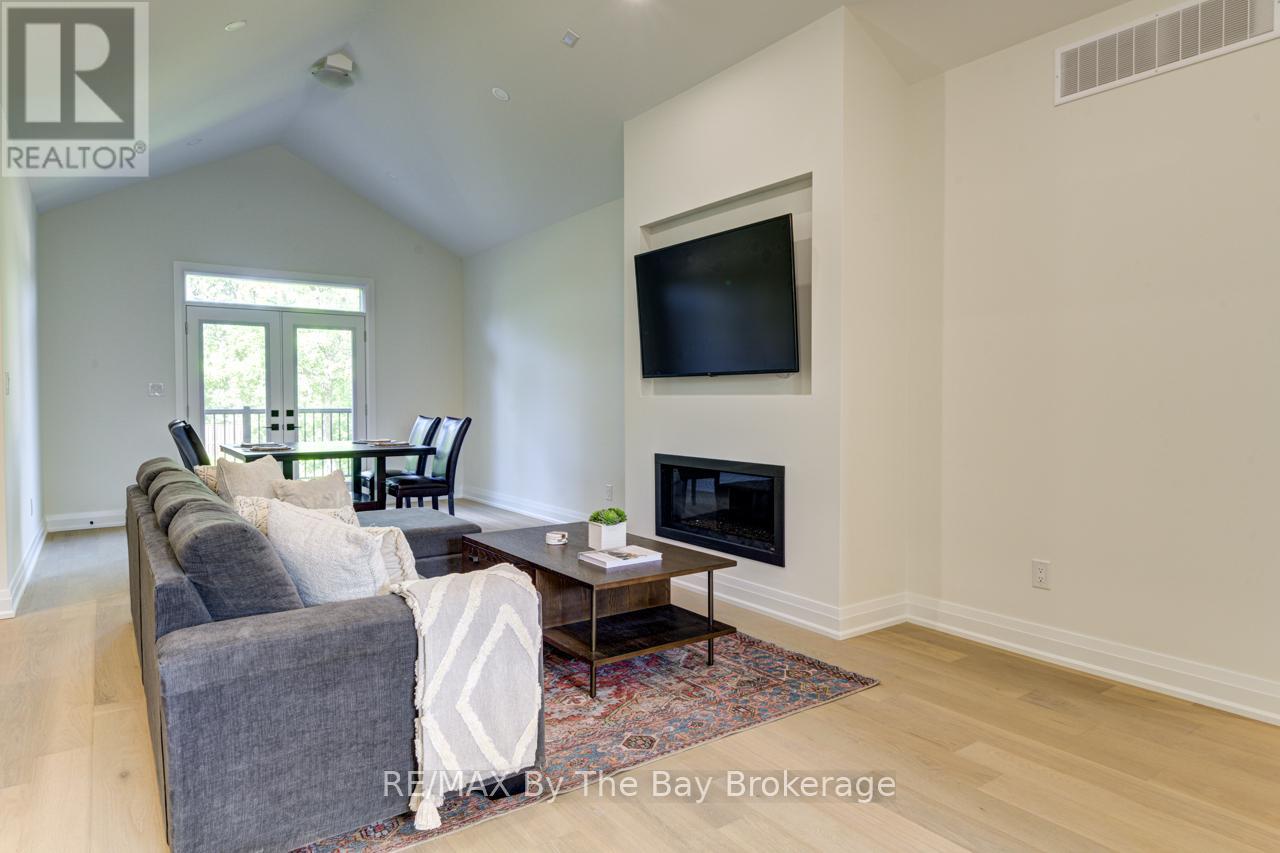 91 Summer View Avenue, Collingwood, Ontario  L9Y 3Z1 - Photo 6 - S12568192