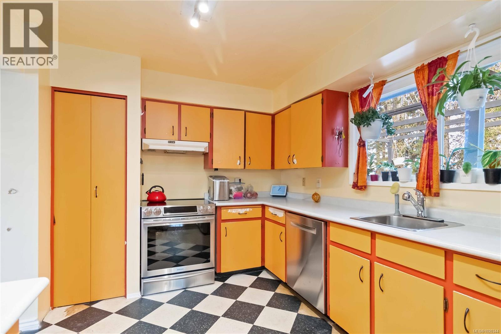 7225 Early Pl, Central Saanich, British Columbia  V8M 1S9 - Photo 13 - 1020344