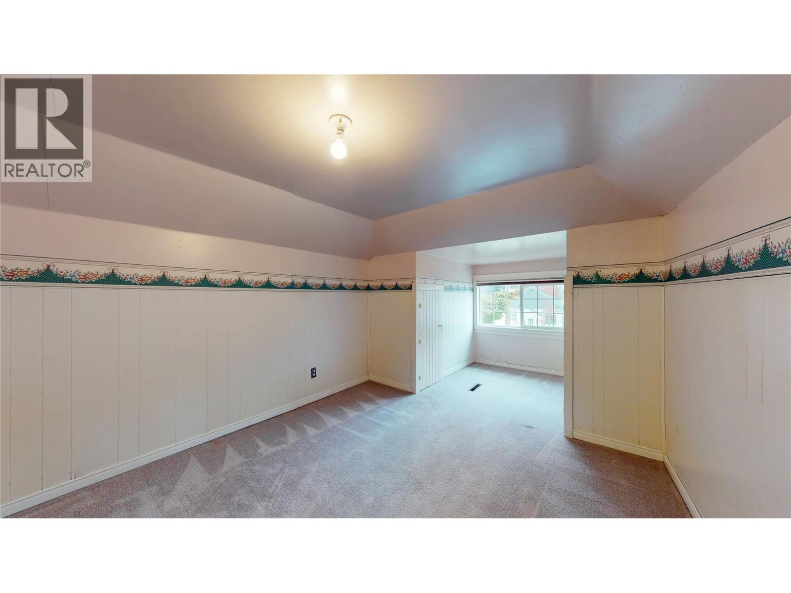 1161 4th Avenue, Fernie, British Columbia  V0B 1M0 - Photo 22 - 10369105