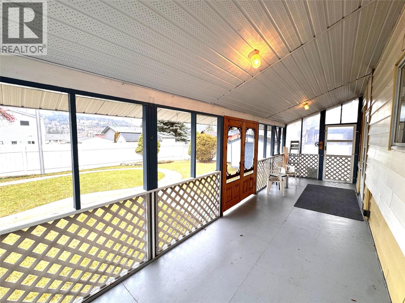 1161 4th Avenue, Fernie, British Columbia  V0B 1M0 - Photo 25 - 10369105