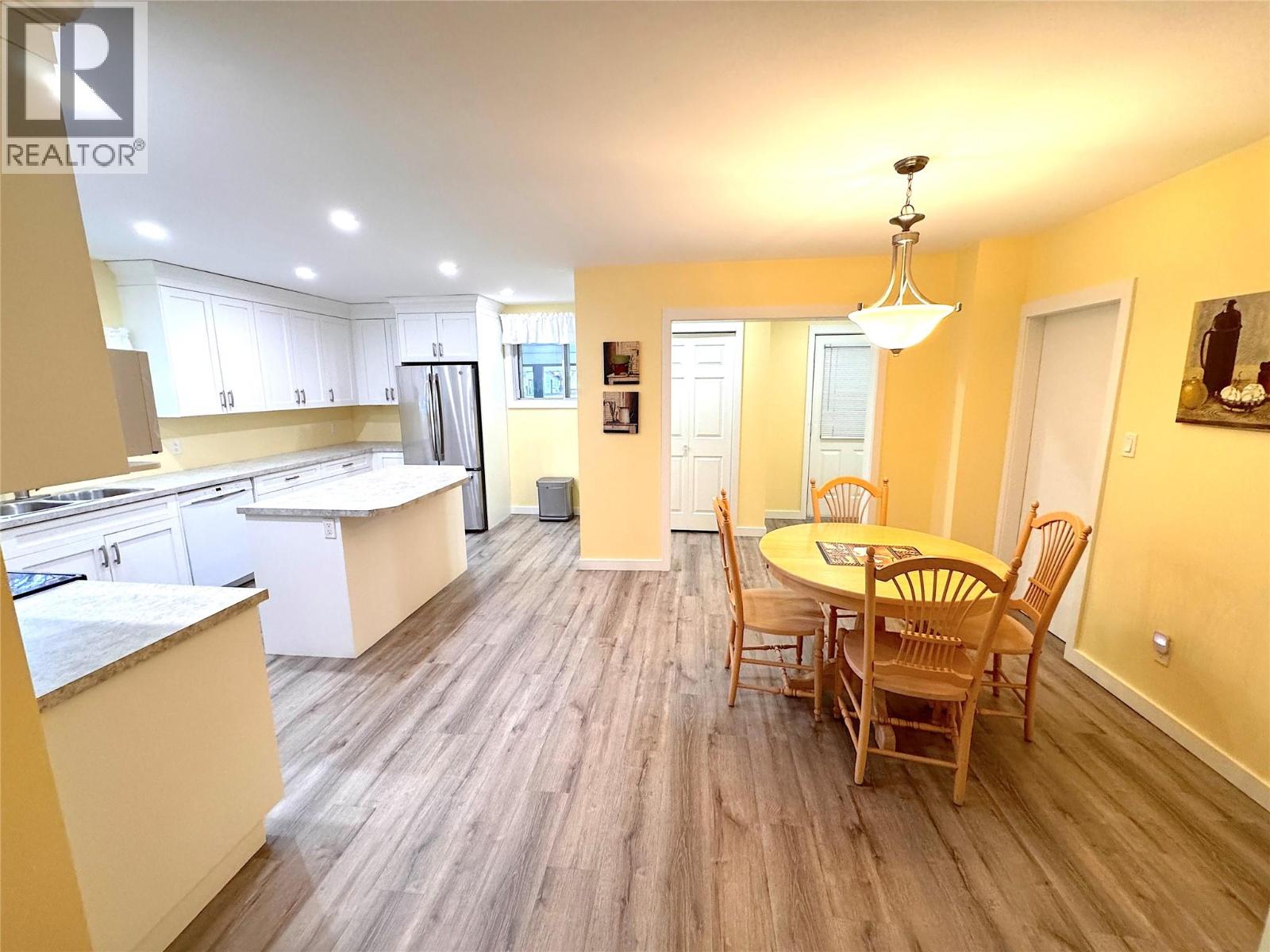 1161 4th Avenue, Fernie, British Columbia  V0B 1M0 - Photo 15 - 10369105