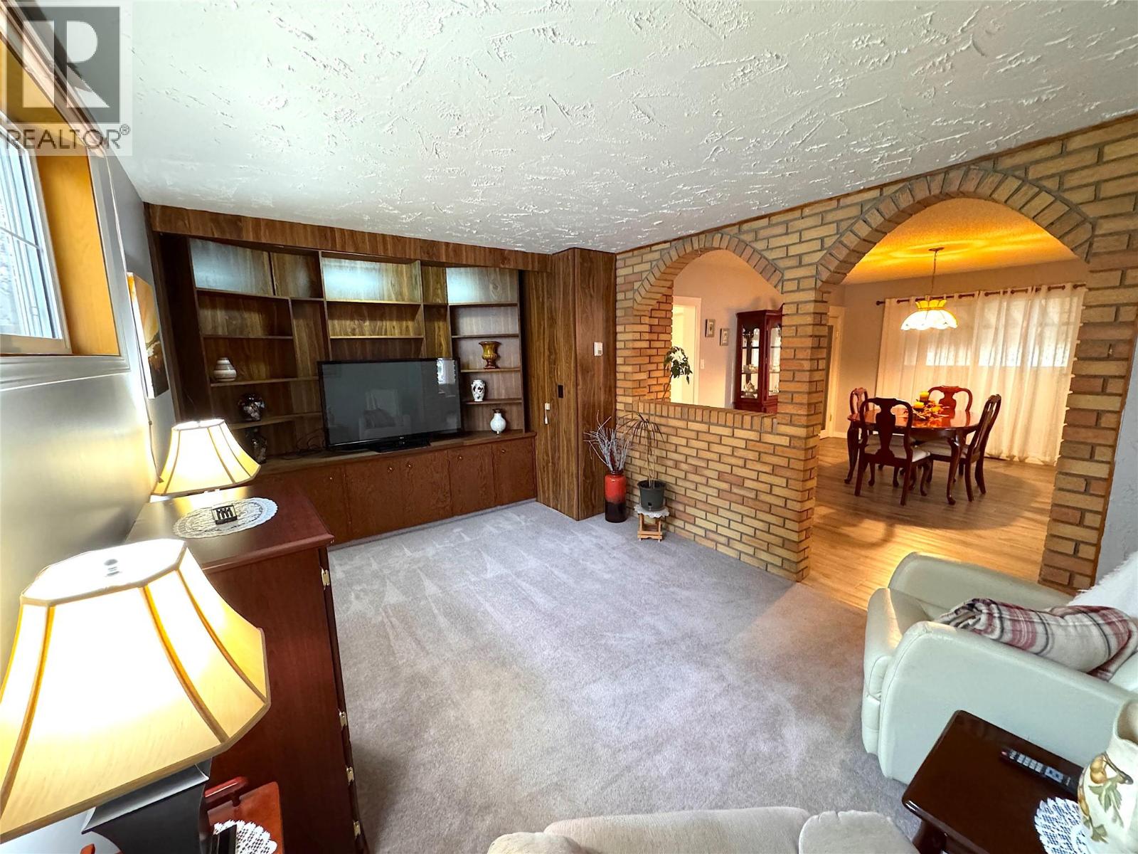 1161 4th Avenue, Fernie, British Columbia  V0B 1M0 - Photo 8 - 10369105